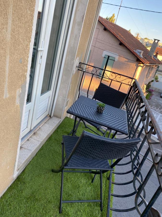 Appartement Cosy Et Moderne, Proche Cite Des Papes Avignon Buitenkant foto